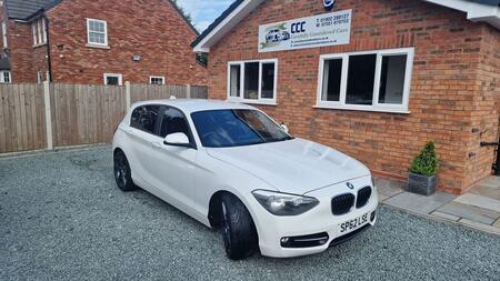 BMW 1 SERIES 2.0 118d Sport 5-door