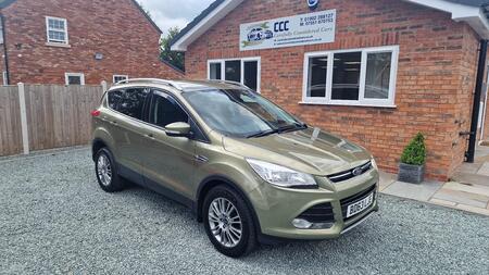 FORD KUGA 2.0 TDCi Titanium