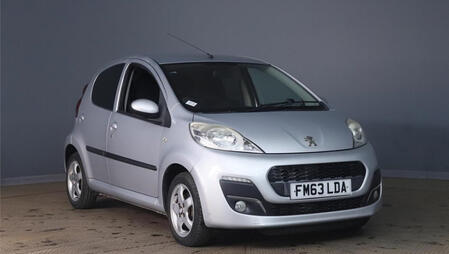 PEUGEOT 107 1.0 12V Allure